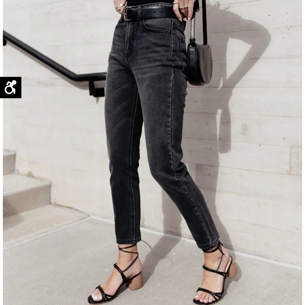 Böhme KanCan Tayla Mom Jeans in Black